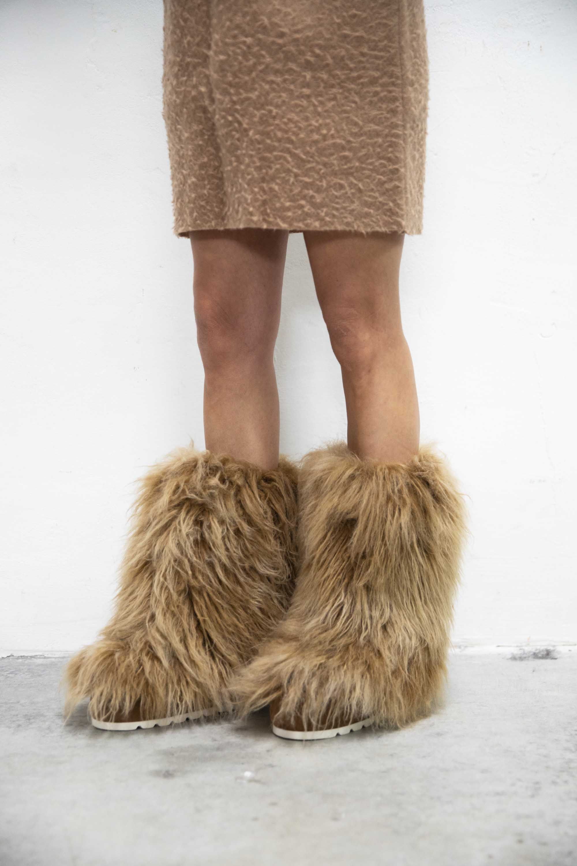 FUR BOOT