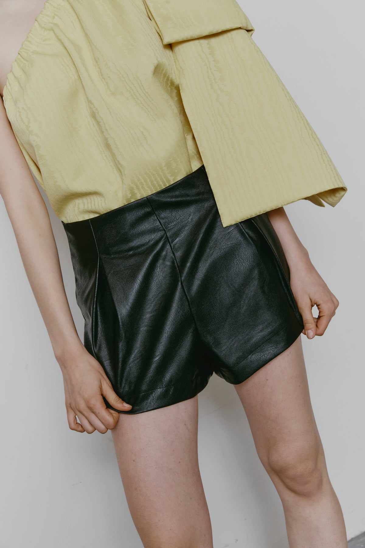 EVITA shorts
